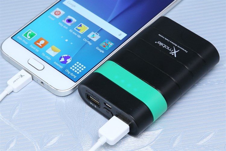 Xmobile Y303 Màu Đen - Xanh lá