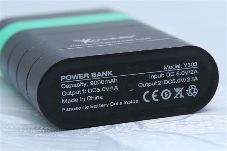 Xmobile Y303 Màu Đen - Xanh lá