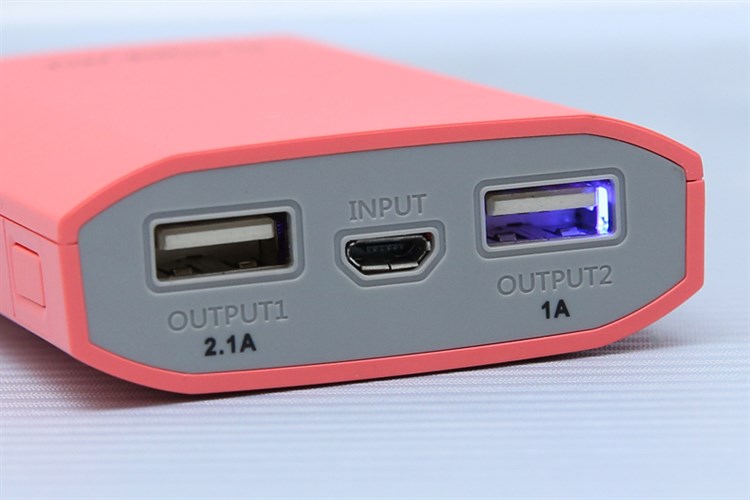 Pin sạc dự phòng eSaver 7.500 mAh Y323 Màu Hồng