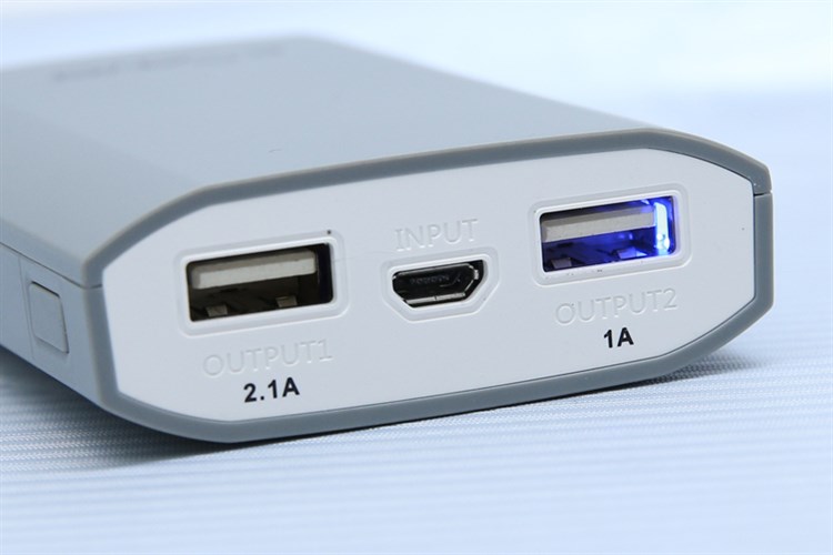 Pin sạc dự phòng eSaver 7.500 mAh Y323 Màu Xám