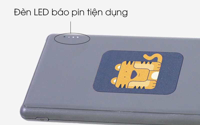 Pin sạc dự phòng Polymer 10000mah eSaver Maya 10 Gate 005Q - Cổng kết nối và nút bấm trên pin sạc