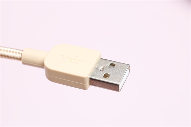 Dây cáp Micro USB 1.5m Sony CP-ABP150 Dây Nilon Màu Vàng