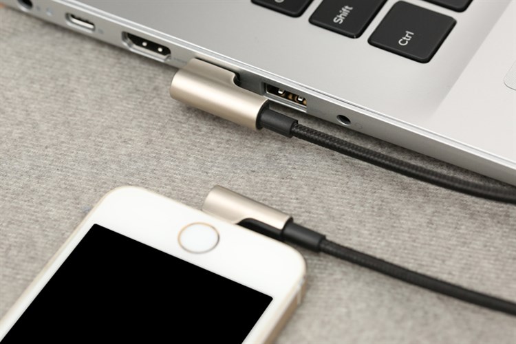 Cáp Lightning MFI 1.2m AUKEY CB-BAL6 Đen Màu Đen