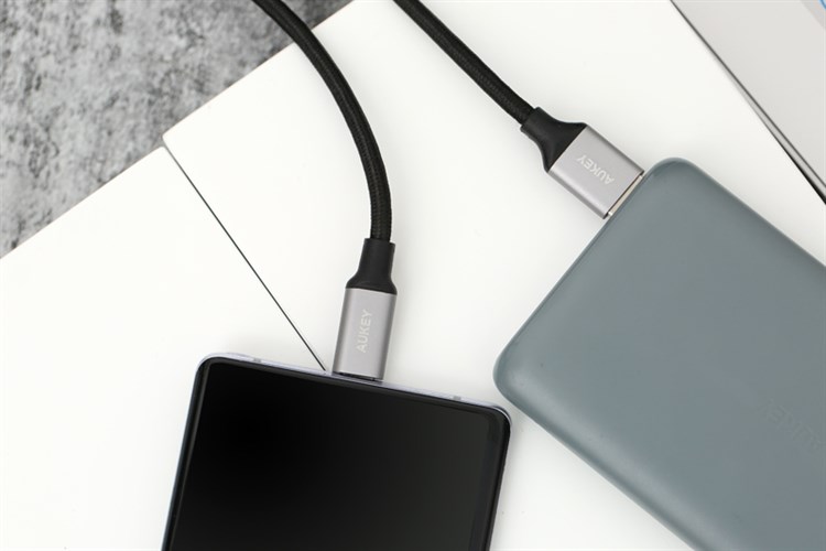 Cáp Type-C 2m AUKEY CB-CD3 Màu Đen