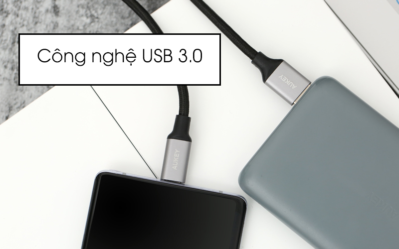 Cáp Type-C 2 m AUKEY CB-CD3 đen tích hợp công nghệ USB 3.0 Cáp Type-C 2 m AUKEY CB-CD3 Đen tích hợp công nghệ USB 3.0