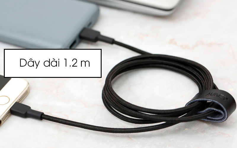 Cáp C - Lightning MFI 1.2 m AUKEY CB-CL1 Đen với dây dài 1.2 m