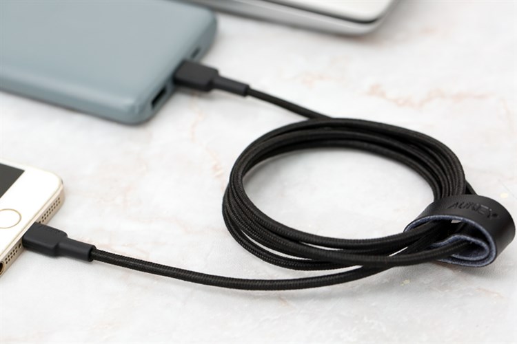 Cáp C - Lightning MFI 1.2 m AUKEY CB-CL1 Đen Màu Đen