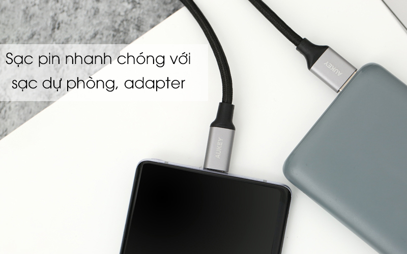 Cáp USB Type C 1m AUKEY CB-CD2 xám giúp sạc pin nhanh chóng
