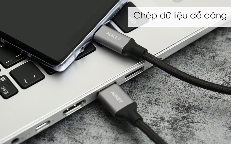 Cáp USB Type C 1m AUKEY CB-CD2 xám sao chép dữ liệu dễ dàng
