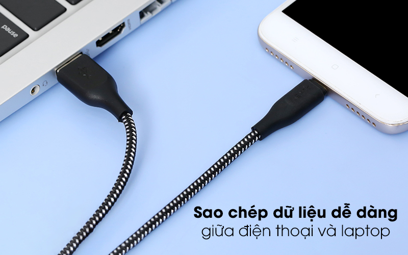 Sao chép dữ liệu dễ dàng giữa điện thoại và laptop - Cáp Micro USB 1.2m Aukey CB-AM1 Đen Trắng