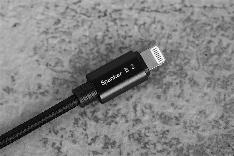 Cáp Lightning 1m Xmobile Spanker B 2 Đen Màu Đen