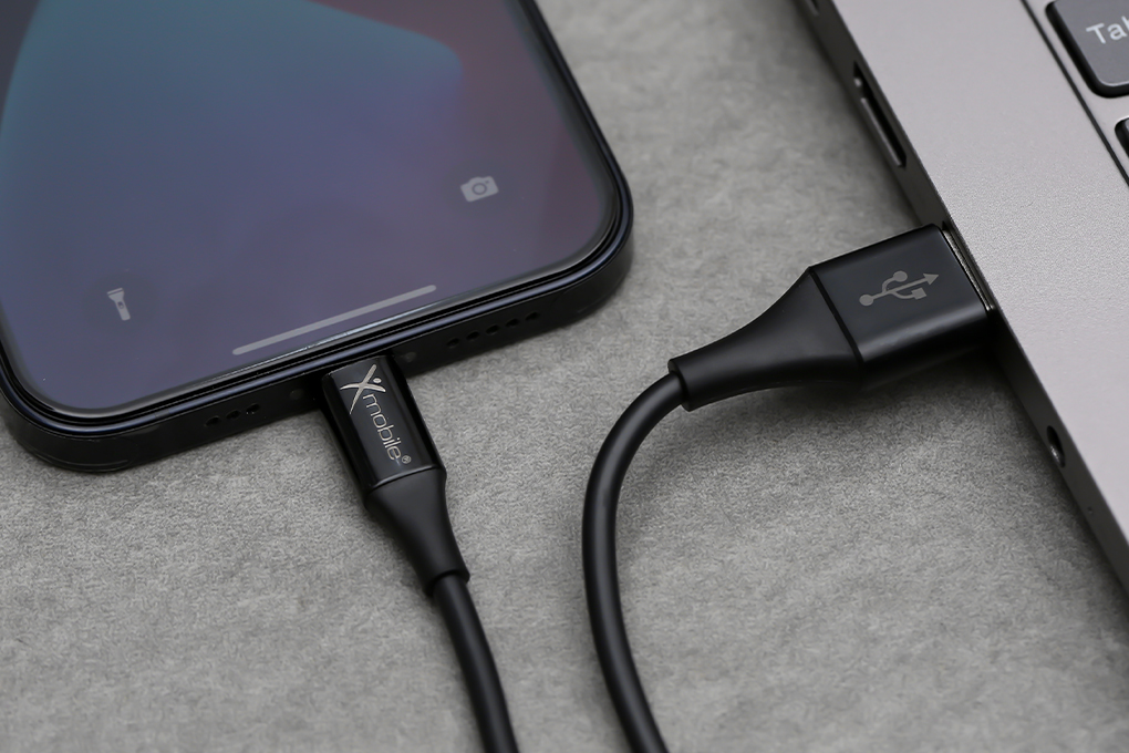 Cáp sạc và truyền dữ liệu USB-A - Lightning 12W 1m Xmobile AL31-1000 Màu Đen