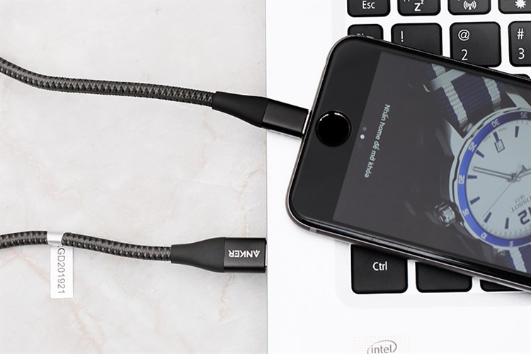 Cáp Type C - Lightning MFI 0.9m Anker PowerLine+ II A8652 Màu Đen