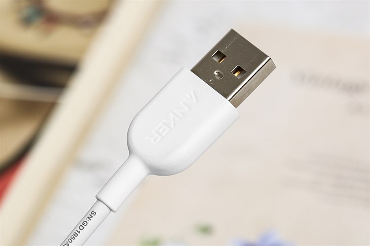 Cáp Lightning MFI 0.9m Anker Powerline II A8432 Màu Trắng