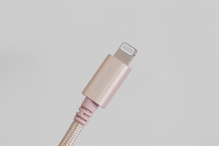 Cáp sạc và truyền dữ liệu USB-A - Lightning 12W 2m Mbest DS951-WB Màu Vàng đồng