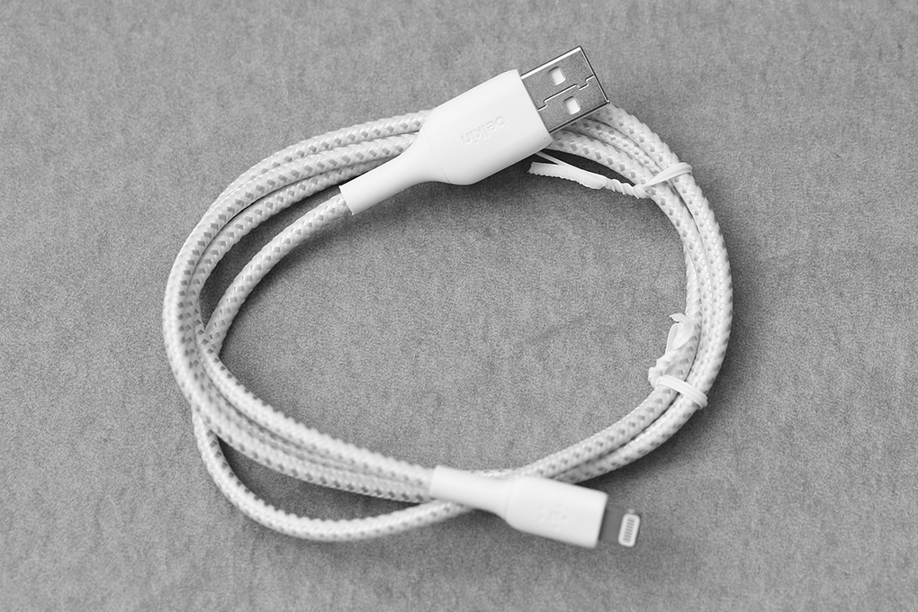 Cáp Lightning MFI 1m Belkin CAA002