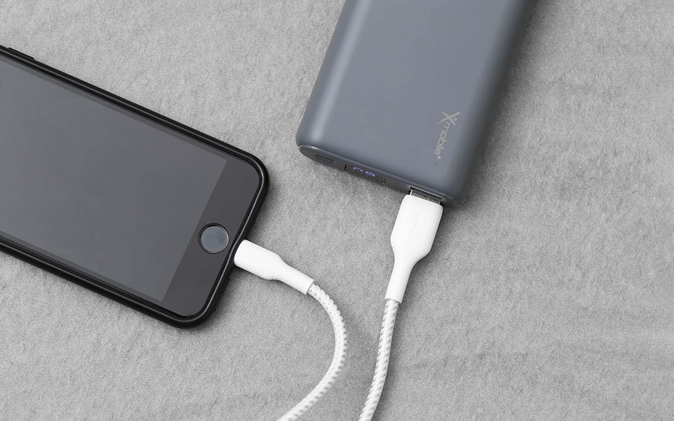 Cáp USB - Lightning MFI Belkin CAA002 2m - Sạc pin an toàn và tiện lợi