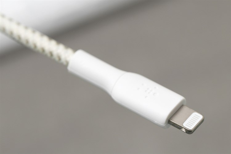 Cáp sạc Type C - Lightning MFI Belkin CAA004 1m Màu Trắng