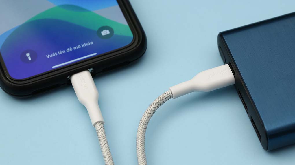 Cáp Type C - Lightning MFI 1m Playa PM1004 - Sạc nhanh ấn tượng với công suất lên tới 30 W