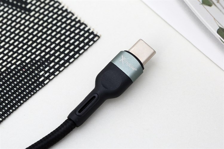 Cáp Type C - Type C 2m Xmobile TCS2000 Màu Đen