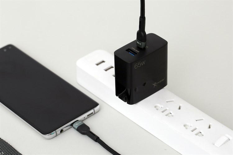 Cáp Type C - Type C 2m Xmobile TCS2000 Màu Đen