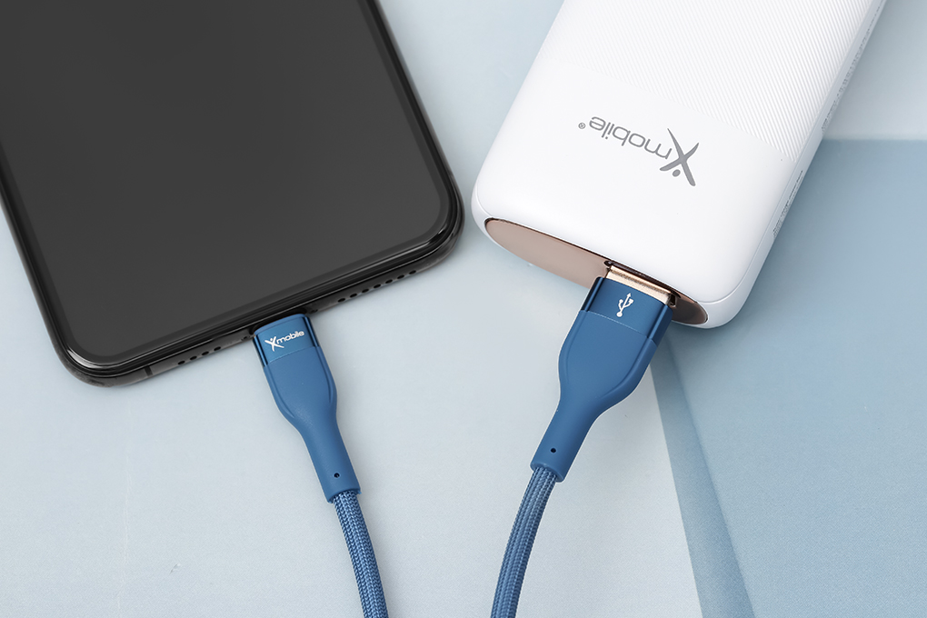Cáp sạc và truyền dữ liệu USB-A - Lightning 12W 1m Xmobile L2205 Màu Xanh Navy