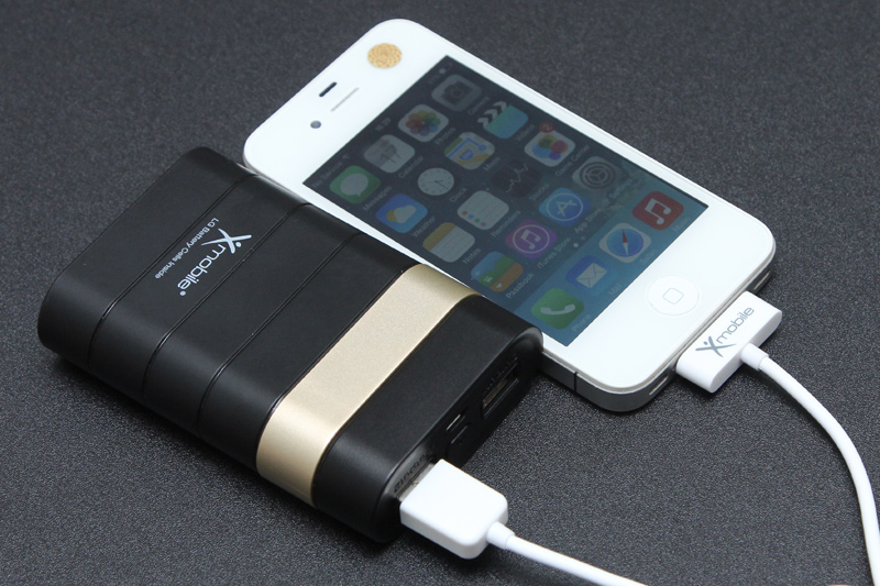 Dây cáp iPhone 4 - iPhone 4s 1 m Xmobile Màu Trắng