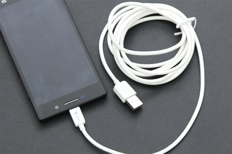 Dây cáp Micro USB 2 m Xmobile MU03 Màu Trắng