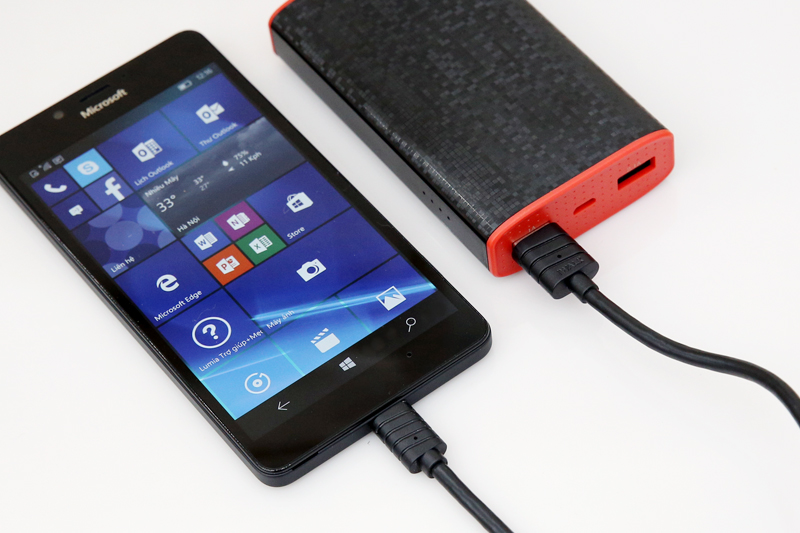 Dây cáp Type C 1 m iWalk CST013-001A - Sạc pin cho điện thoại bằng pin sạc dự phòng Dây cáp Type C 1 m iWalk CST013-001A - Sạc pin cho điện thoại bằng pin sạc dự phòng