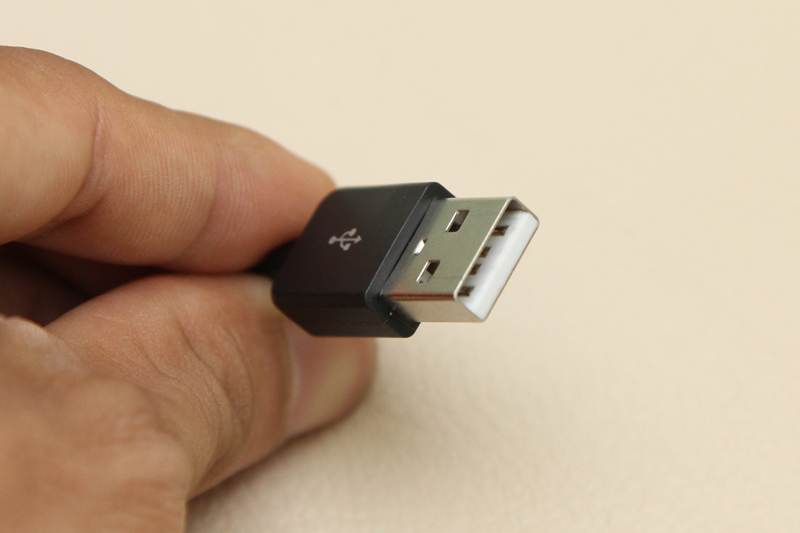 ក្បាលកាប USB ភ្ជាប់ជាមួយ laptop ក្បាលកាប USB ភ្ជាប់ជាមួយ laptop