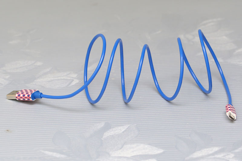 Dây cáp Micro USB 1 m eSaver DS120-TB - Cáp thiết kế chống rối tiện lợi Dây cáp Micro USB 1 m eSaver DS120-TB - Cáp thiết kế chống rối tiện lợi