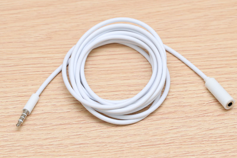 Cáp nối dài 3.5mm 2m Vcom M514 - Tiện lợi kết nối ở xa Cáp nối dài 3.5mm 2m Vcom M514 - Tiện lợi kết nối ở xa