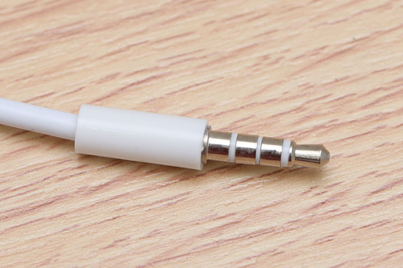 Cáp nối dài 3.5mm 2m Vcom M514 - Tương thích thiết bị có cổng 3.5 mm Cáp nối dài 3.5mm 2m Vcom M514 - Tương thích thiết bị có cổng 3.5 mm