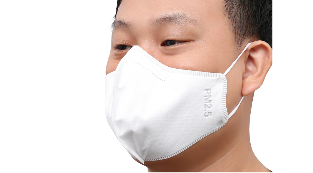 Khẩu trang y tế Mayan PM 2.5 3D Mask 4 lớp màu trắng size M