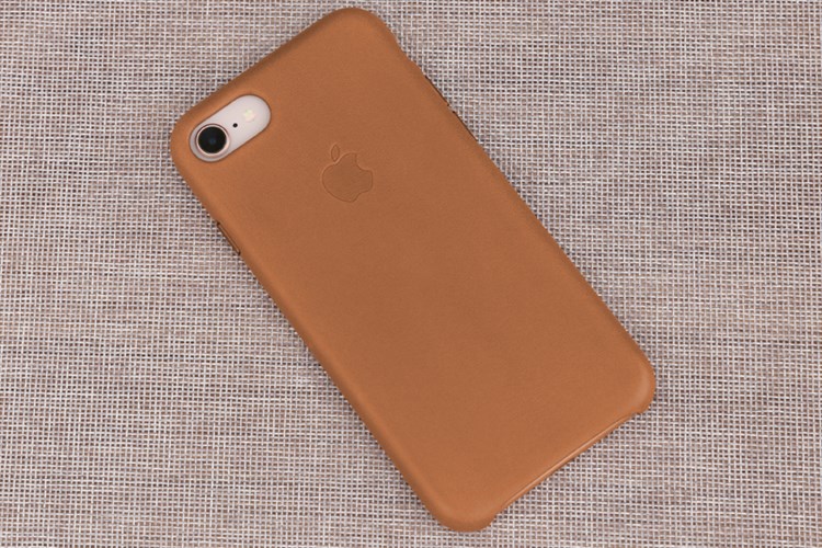 Ốp lưng iPhone 7/ 8 da Apple MQH72 Da Bò Màu Vàng