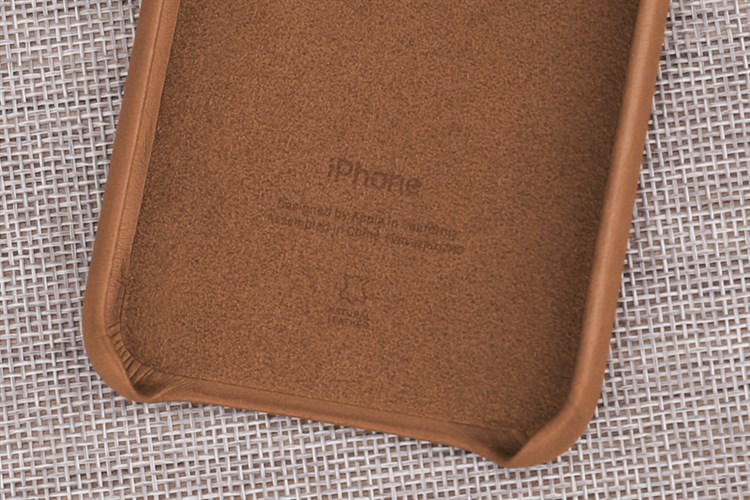 Ốp lưng iPhone 7/ 8 da Apple MQH72 Da Bò Màu Vàng