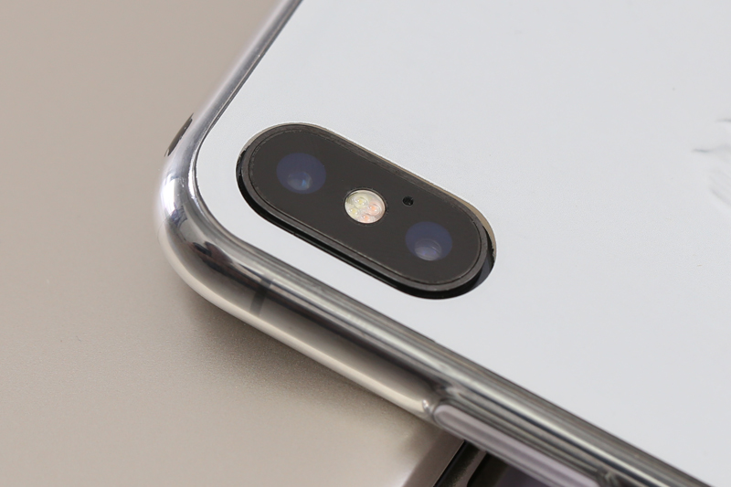 Ốp lưng iPhone X Nhựa cứng viền dẻo Cream COSANO SR171202 Vết sơn