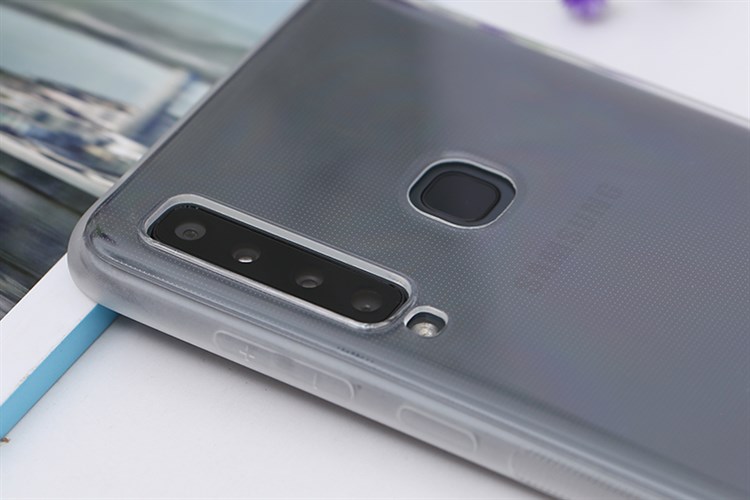 Ốp lưng Galaxy A9 Nhựa dẻo Skate JM Nude Màu Trắng
