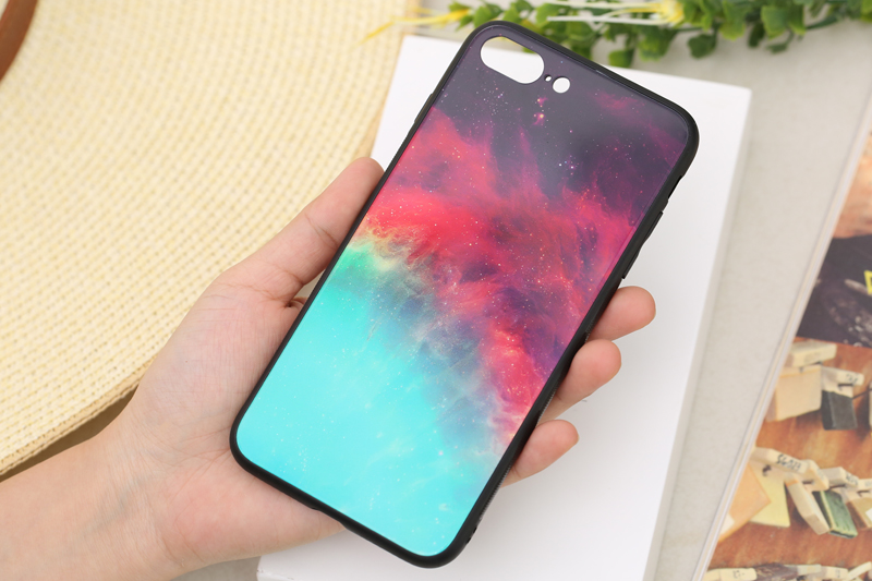 Ốp lưng iPhone 7 Plus/ 8 Plus Nhựa cứng viền dẻo Tempered glass OSMIA CKTG555 Thiên hà