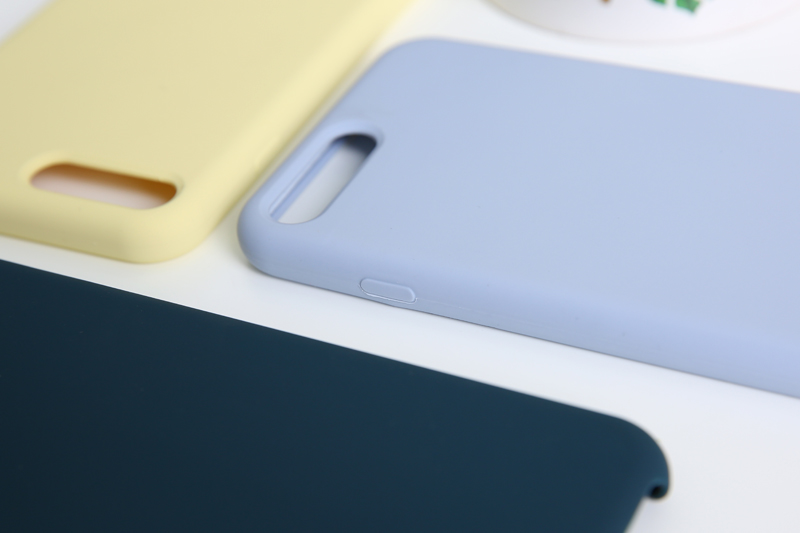 Ốp lưng iPhone 7/8+ Nhựa dẻo LIQUID SILICONE B JM khói