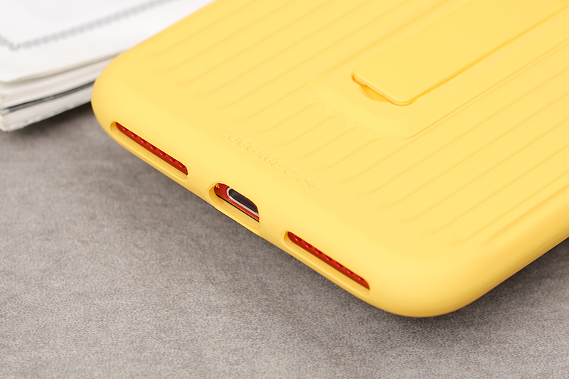 Ốp lưng iPhone 7 Plus/ 8 Plus Nhựa dẻo Luggage Kick JM