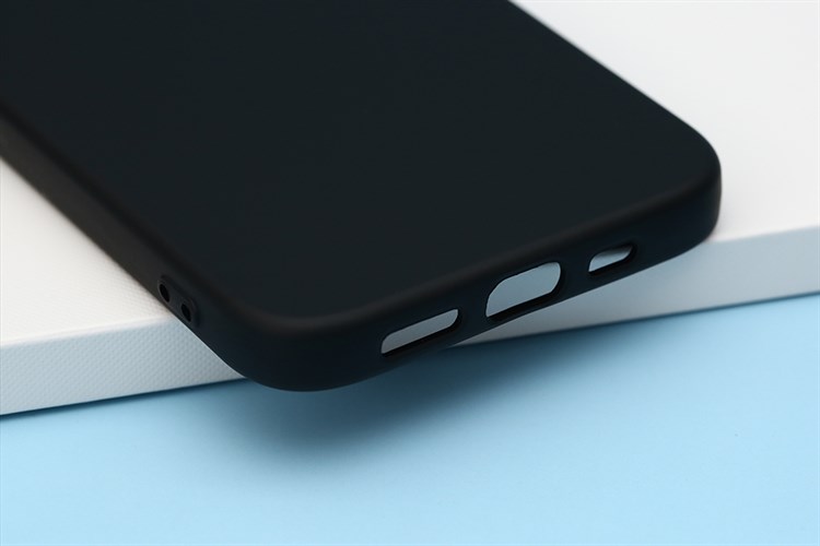 Ốp lưng iPhone 13 Silicone OSMIA Màu Đen