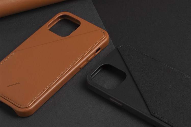 Ốp lưng iPhone 12 Pro Max Da Native Union CLIC CLASSIC Màu Nâu