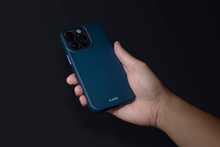 Ốp lưng iPhone 13 Nhựa Dẻo Laut HUEX Màu Xanh Navy