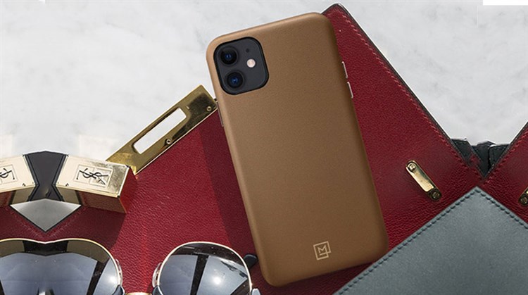 Ốp lưng iPhone 11 Da Spigen La Manon Màu Nâu