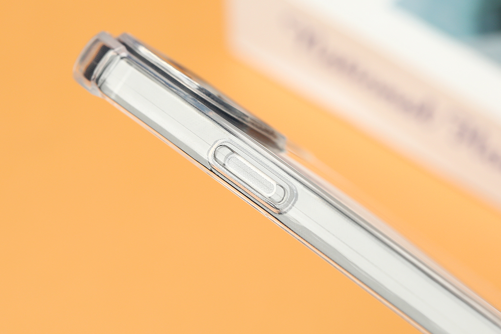 Ốp lưng iPhone 14 Plus Nhựa dẻo Kingxbar Màu Trắng