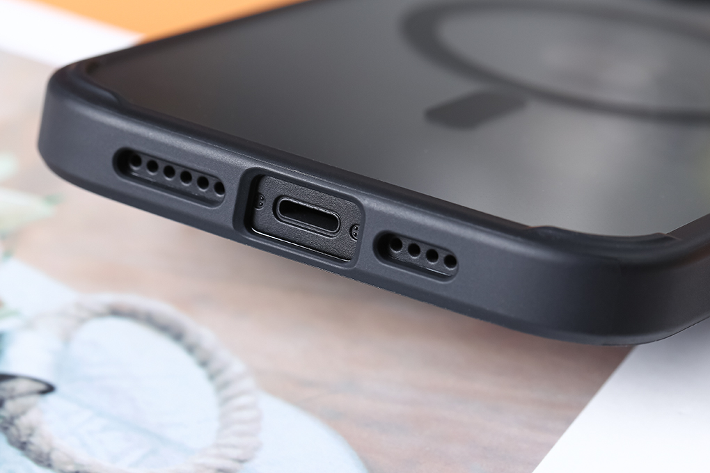Ốp lưng MagSafe iPhone 14 Plus Nhựa cứng viền dẻo FREELANDER I JM Màu Đen