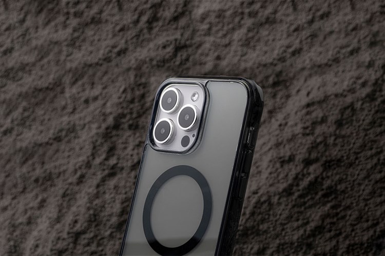 Ốp lưng MagSafe iPhone 15 Pro Max Nhựa cứng PC LAUT CRYSTAL MATTER X Chính hãng Màu Đen