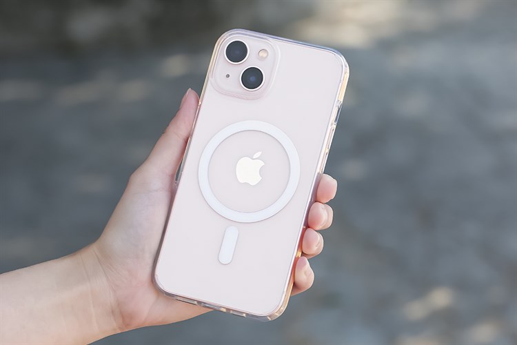 Ốp lưng MagSafe iPhone 13 Nhựa cứng viền dẻo ROCKROSE Chính hãng Màu Trắng