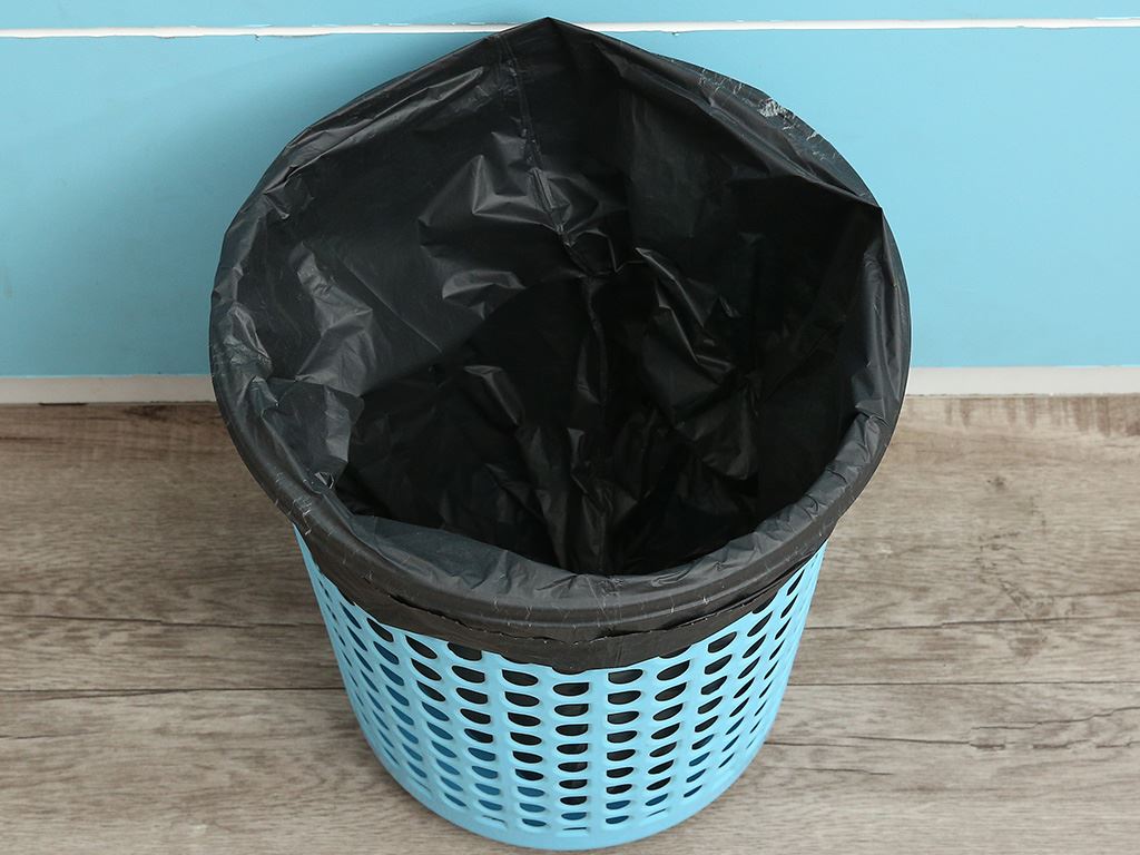 Túi đựng rác Bách Hóa XANH size L (1kg) (giao màu ngẫu nhiên) 20